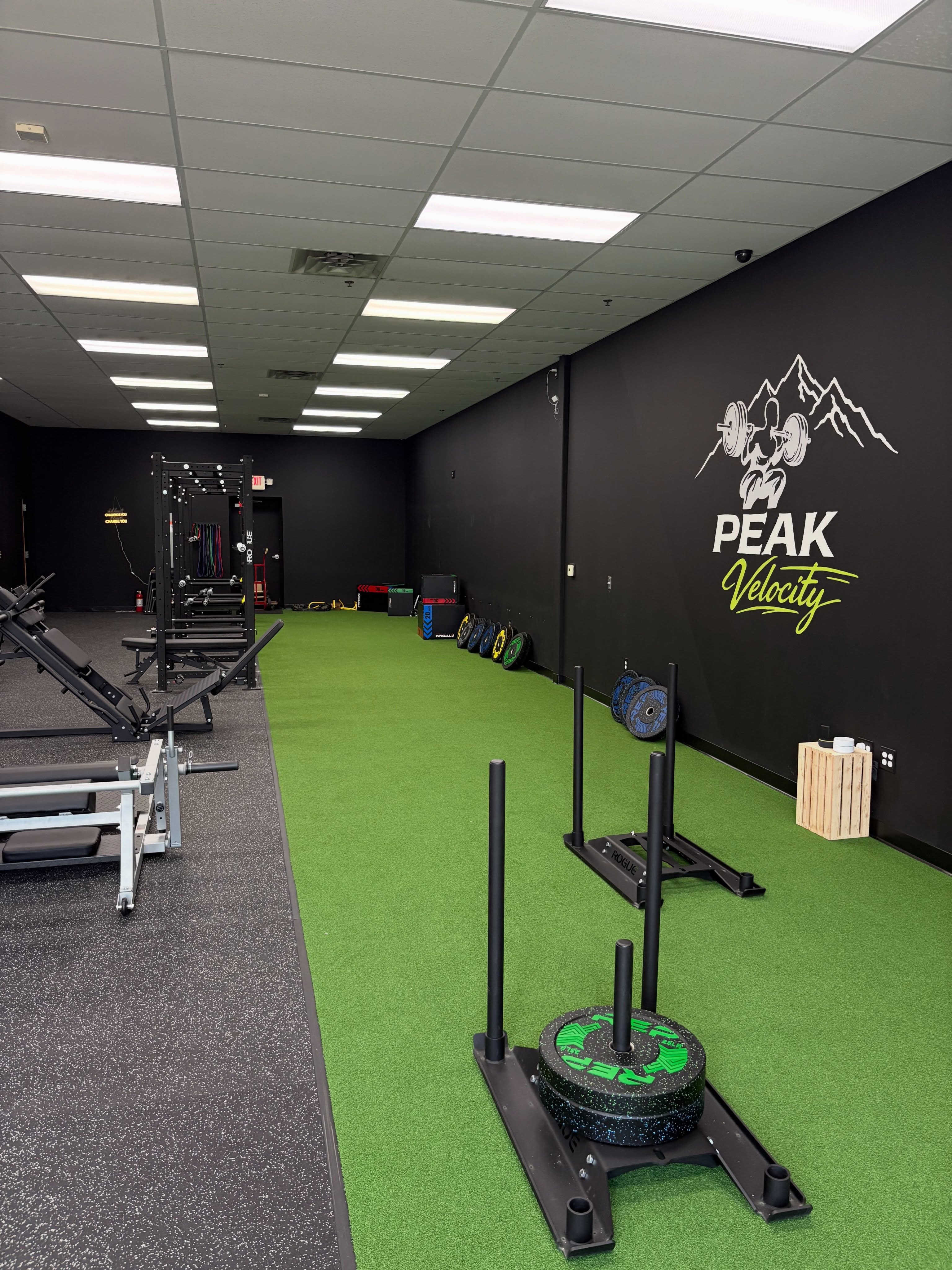 We’re excited to partner with Velocity Physical Therapy and utilize their newly completed training facility throughout the season.Having access to a high-quality performance environment gives our players another valuable resource for strength training, injury prevention, mobility, and overall athletic development.We’re grateful to the team at Velocity Physical Therapy for investing in our athletes and helping us provide a first-class development experience.This is another step forward in our commitment to giving Hudson Havoc players every opportunity to reach their potential.#HudsonHavoc #PlayerDevelopment #VelocityPhysicalTherapy #NCDC #BuiltDifferent